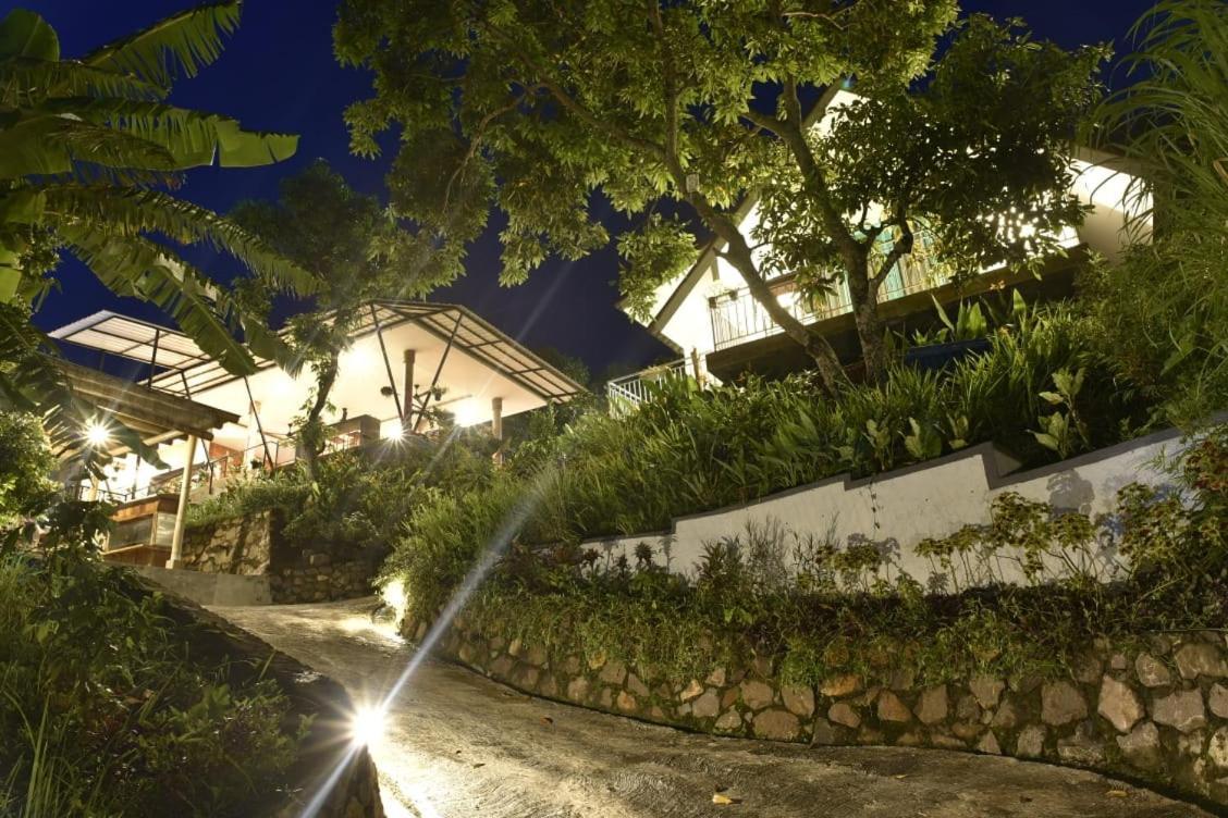 Ling & Louie'S Mountain Mayong Exterior foto